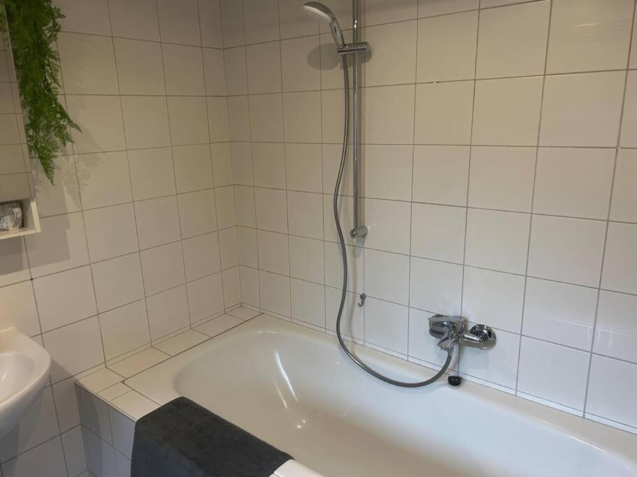 Apartamento Gaestehaus Aarninkstrasse Nordhorn Exterior foto